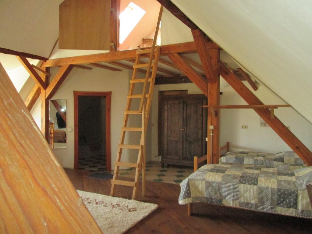 בית הארחה Gondershausen 	Schorfelder Hof מראה חיצוני תמונה